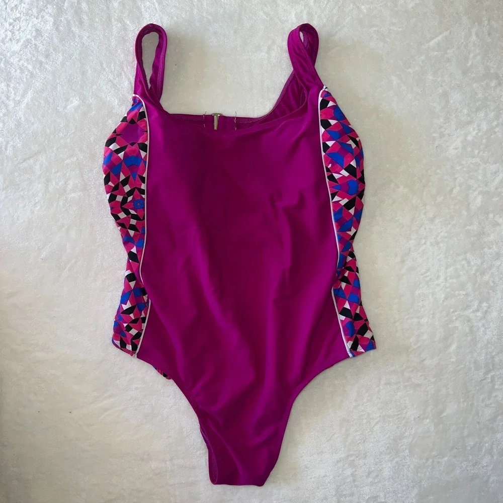 Catalina‎ Womens 1X 16W Magenta Geometric Mosaic One Piece Swimsuit Padded Pink